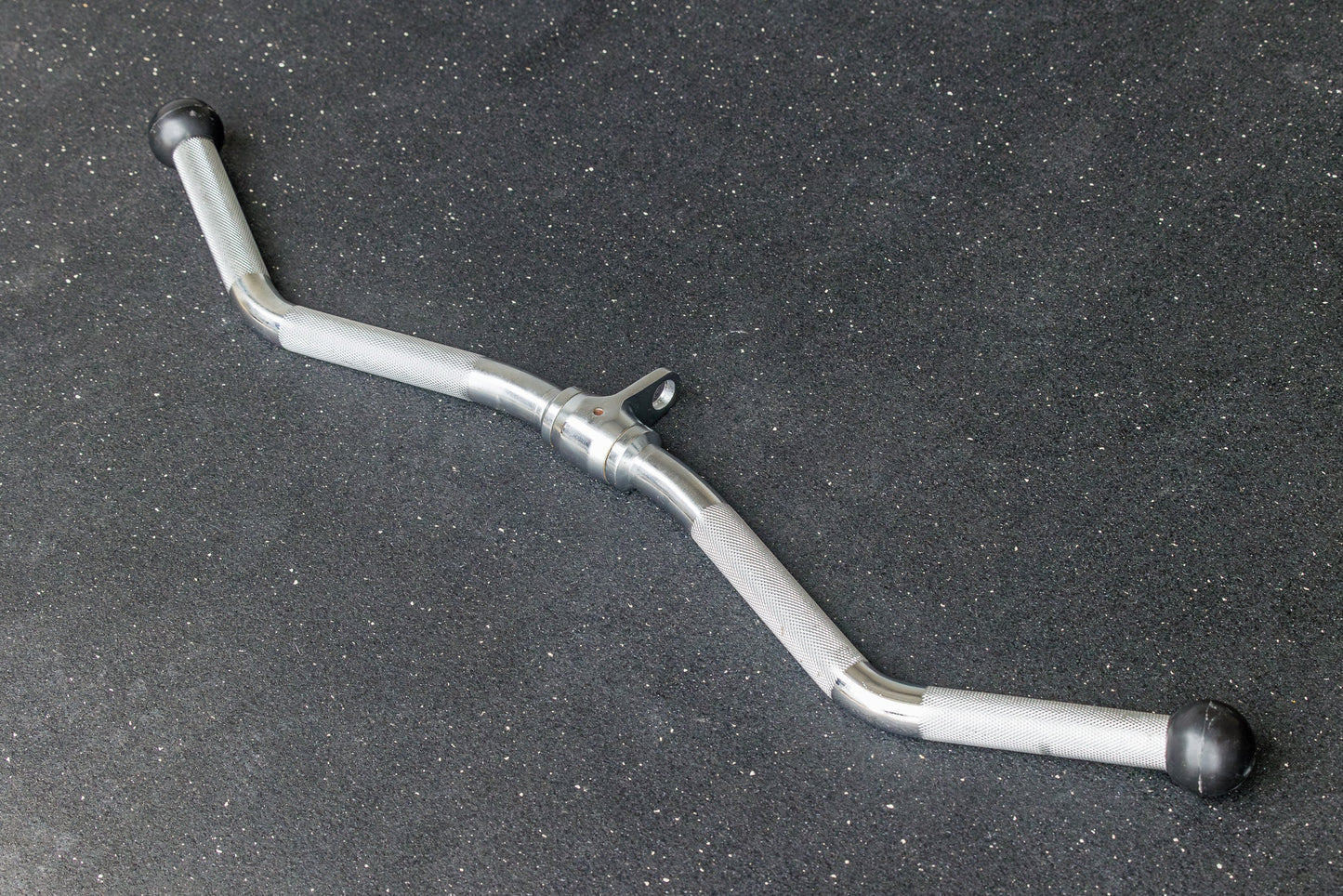 GIANT Curl Bar Cable Attachment