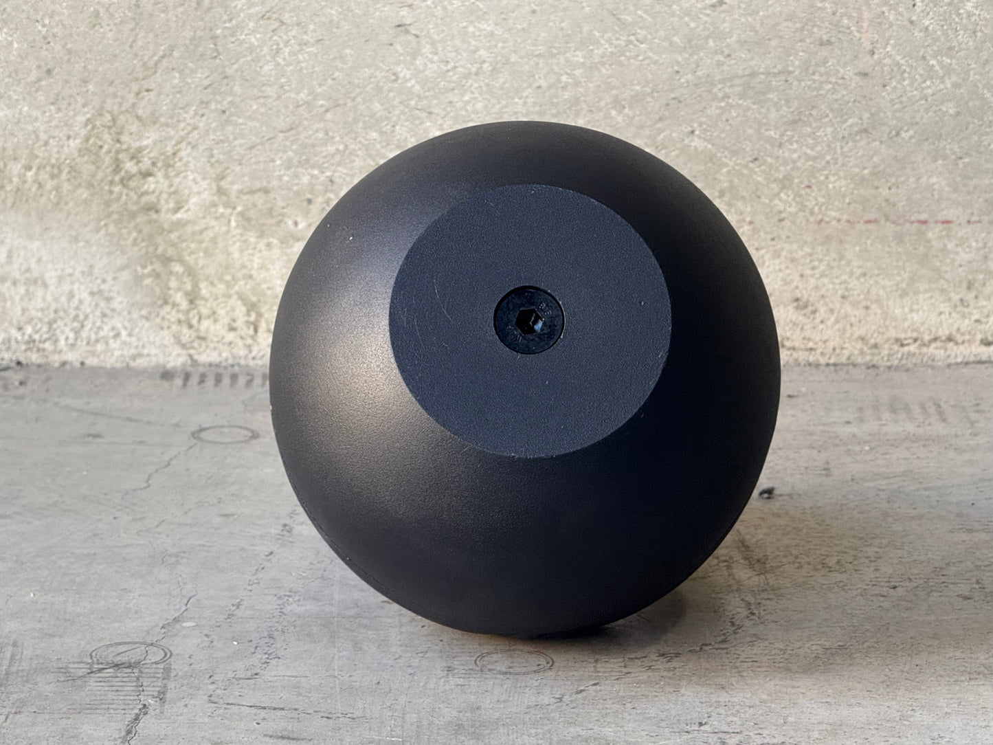 GIANT Adjustable Kettlebell