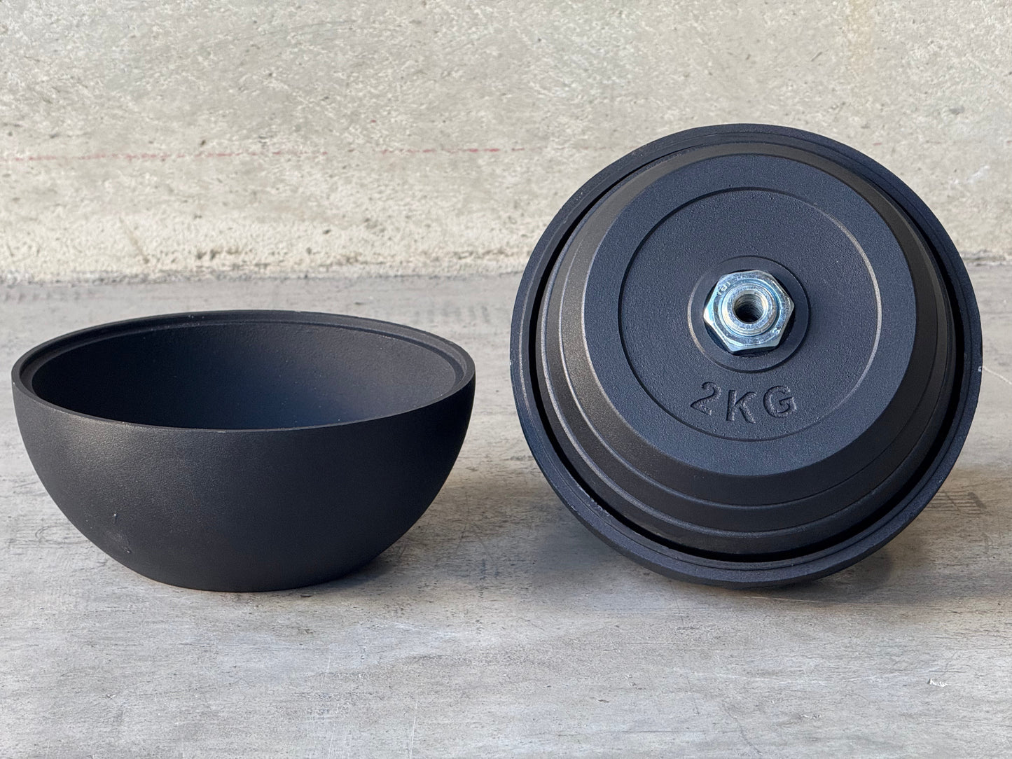 GIANT Adjustable Kettlebell