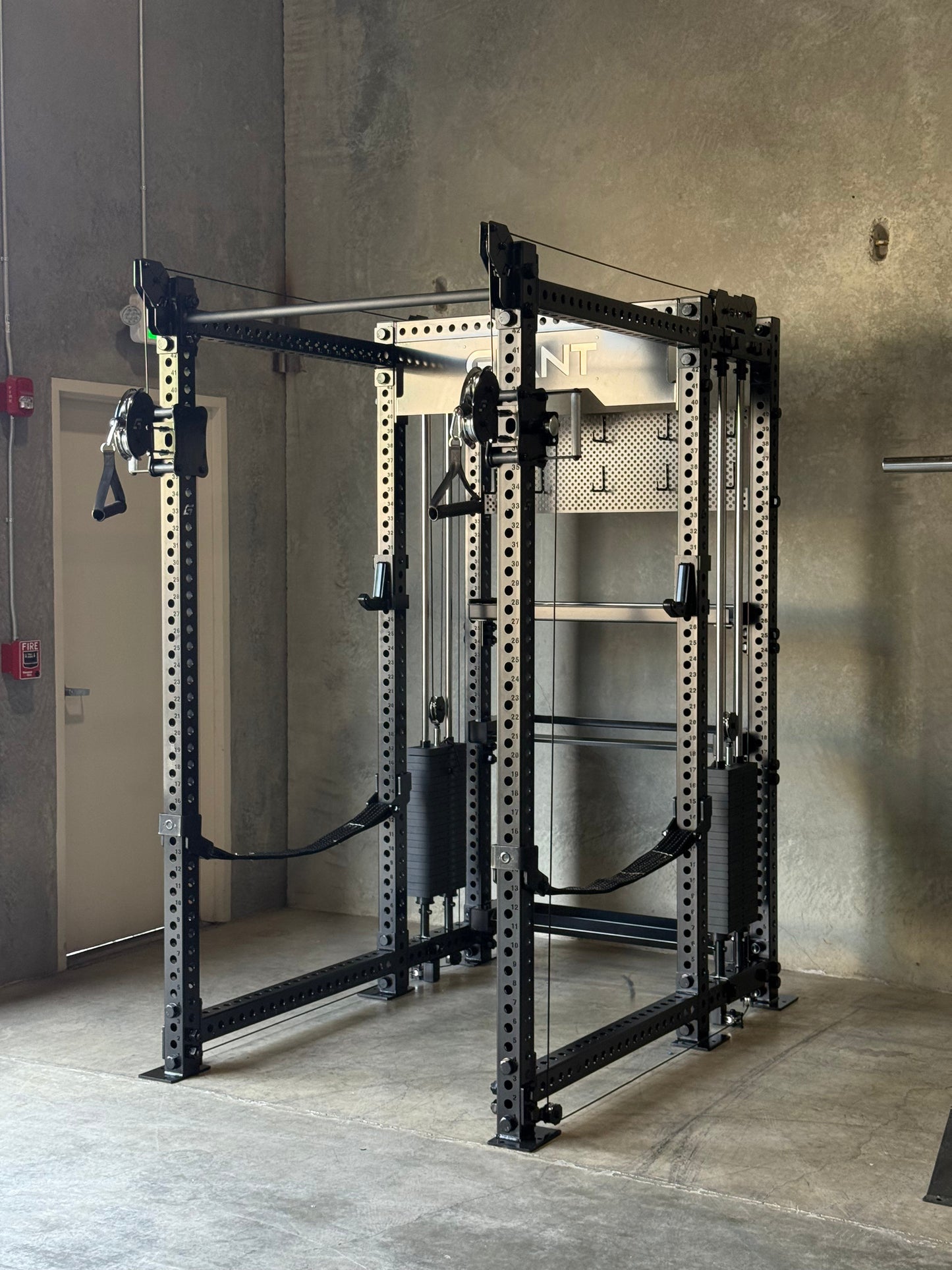 GIANT BD3X Axis 6-Post - Functional Trainer (Tall)