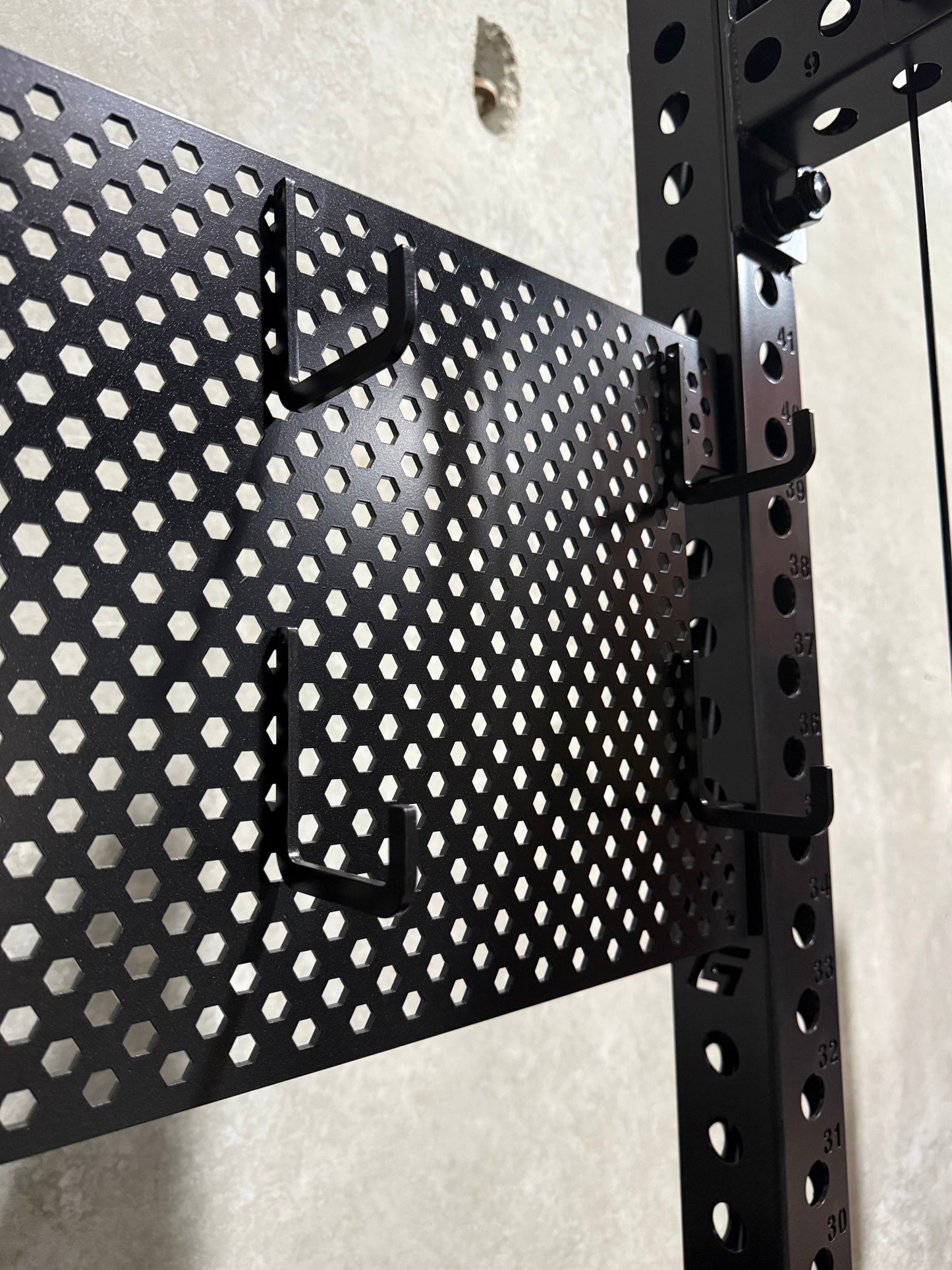 GIANT AXIS Peggy Cable Attachment Board Crossmember