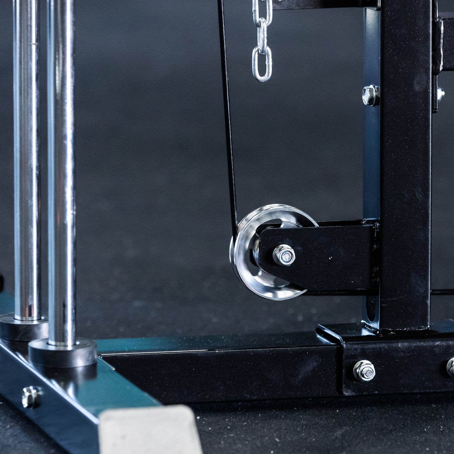 GIANT Standalone Lat & Low Row