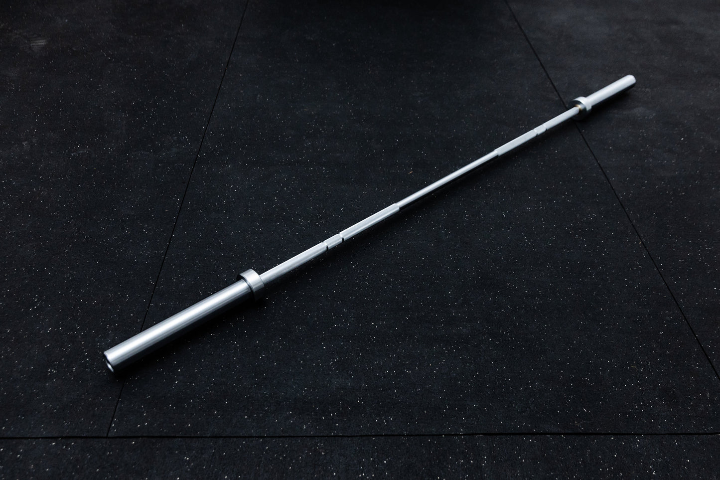 GIANT 15kg Hybrid Bar 2.0 - Hard Chrome